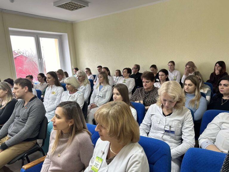 Прошла встреча нашего коллектива с делегатом Всебелорусского народного собрания, депутатом Гродненского городского совета депутатов, главным врачом ГУЗ «ГЦГП» РОМАНЧУКОМ А.С.