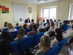 Прошла встреча нашего коллектива с делегатом Всебелорусского народного собрания, депутатом Гродненского городского совета депутатов, главным врачом ГУЗ «ГЦГП» РОМАНЧУКОМ А.С.